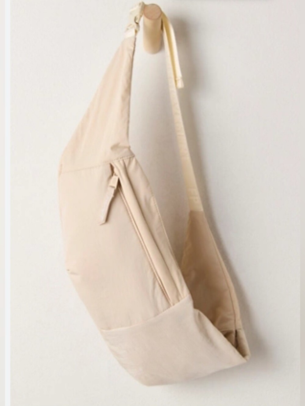Free People Studio Waist Sling Bag.  Ivory Color. Sold Out